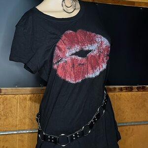 Y2K Glitter Kiss Print Tshirt